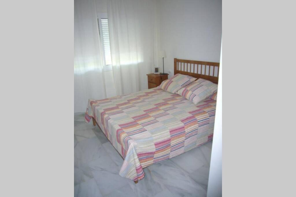 Apartamento en Playa del Infante  Rota Exterior foto