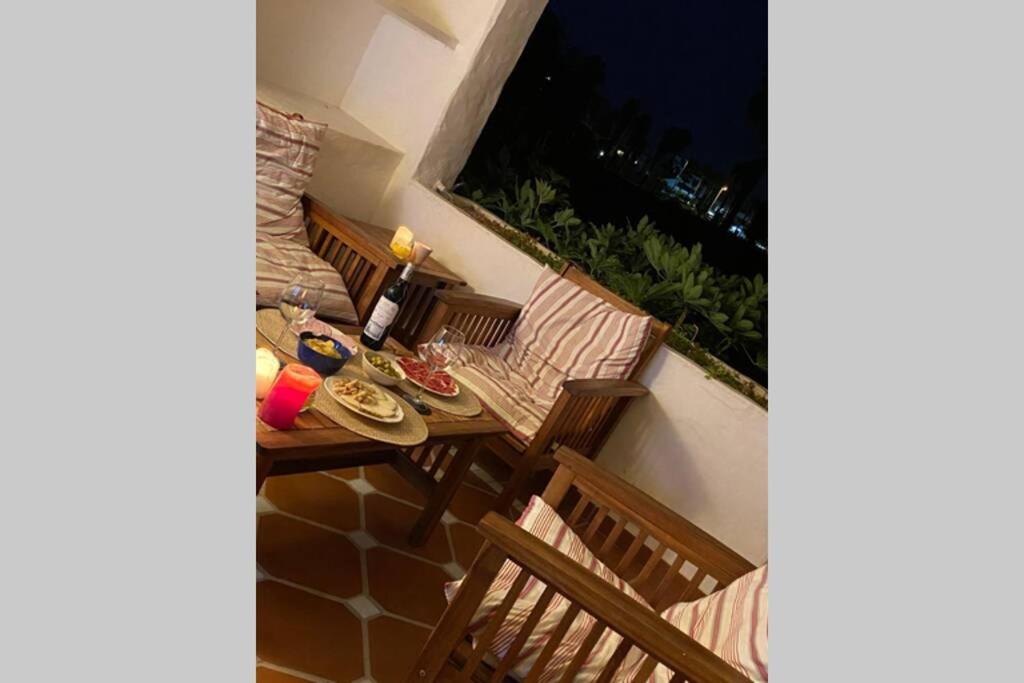 Apartamento en Playa del Infante  Rota Exterior foto
