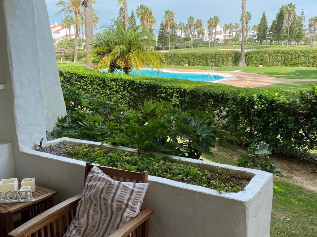Apartamento en Playa del Infante  Rota Exterior foto